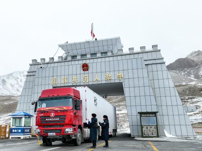 红河县:边境线上的防疫拉锯与地理屏障_67108