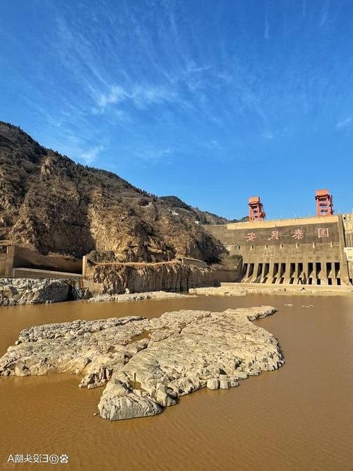 三门峡：黄河渡口与秦岭余脉间的疫情阻击样本