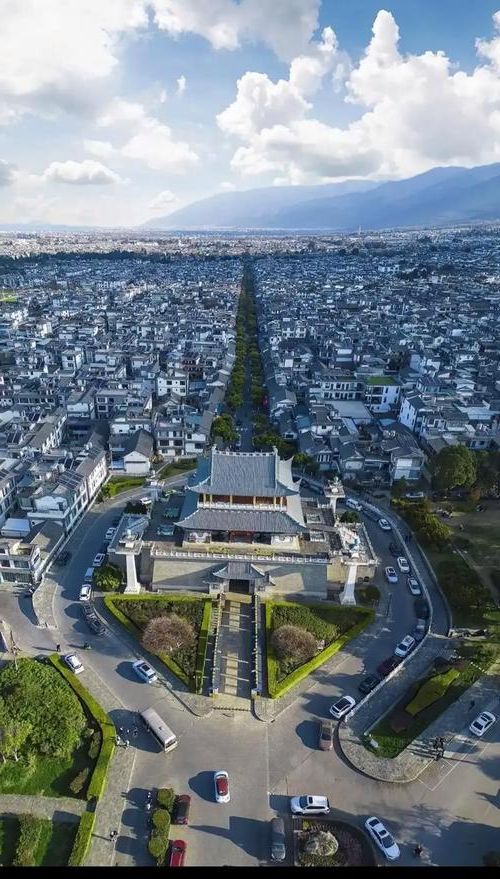 大理苍洱屏障下的零感染坚守：高原旅游城市的防疫逻辑