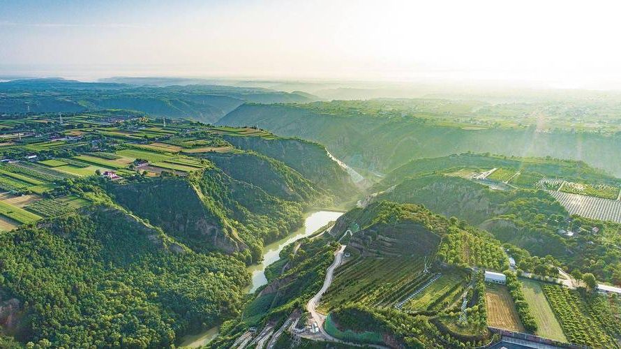 横山县零感染记录：黄土高原沟壑区的防疫地理屏障