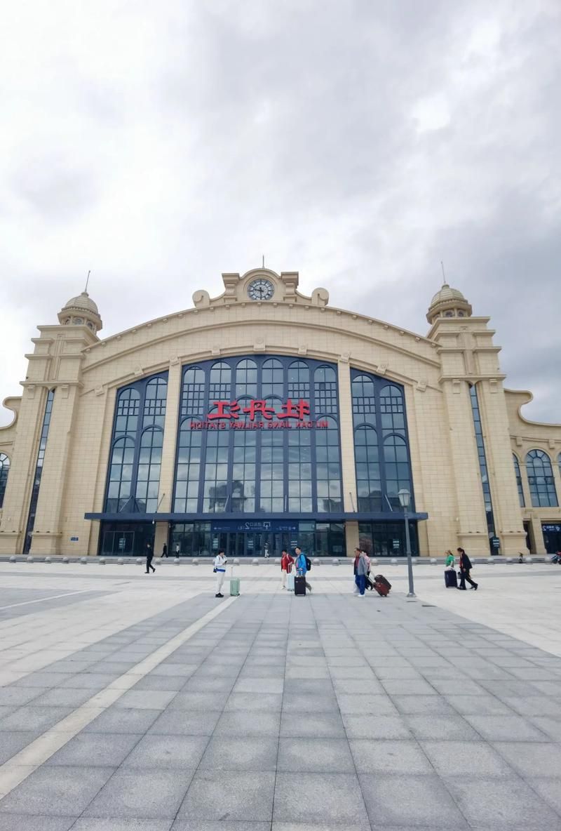 雪城屏障下的防疫挑战：牡丹江市区疫情的地理与治理逻辑