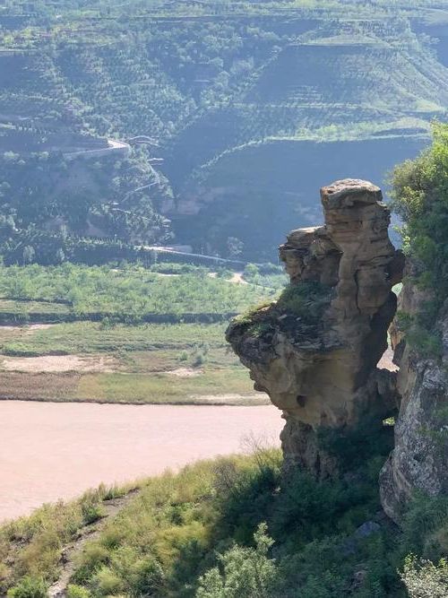 延川:黄土沟壑间的静默防线与零星破防
