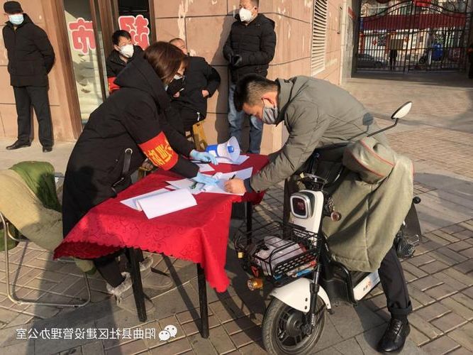 宝山区疫情观察：工业重镇与社区传播的防控博弈