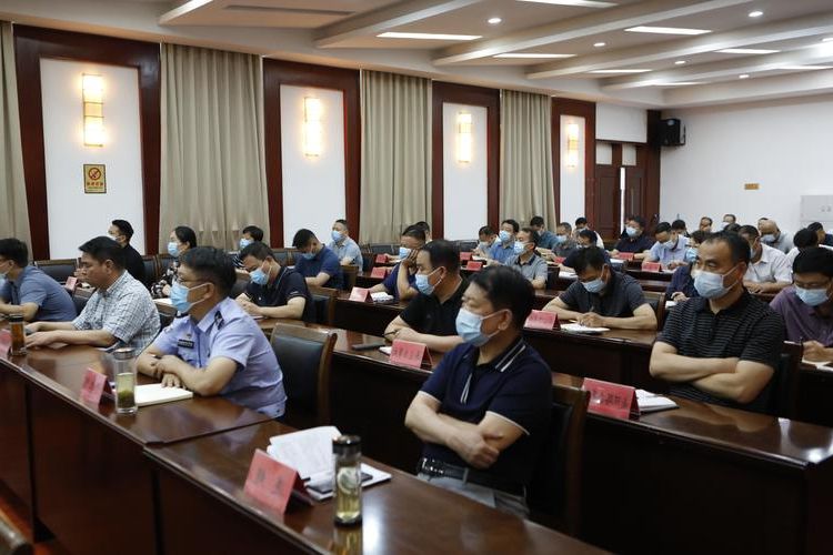 湛河区疫情透视：交通枢纽与城中村结构下的防控挑战