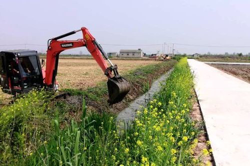 【秦岭屏障下的零感染坚守：岚皋县如何筑起疫情防线？】