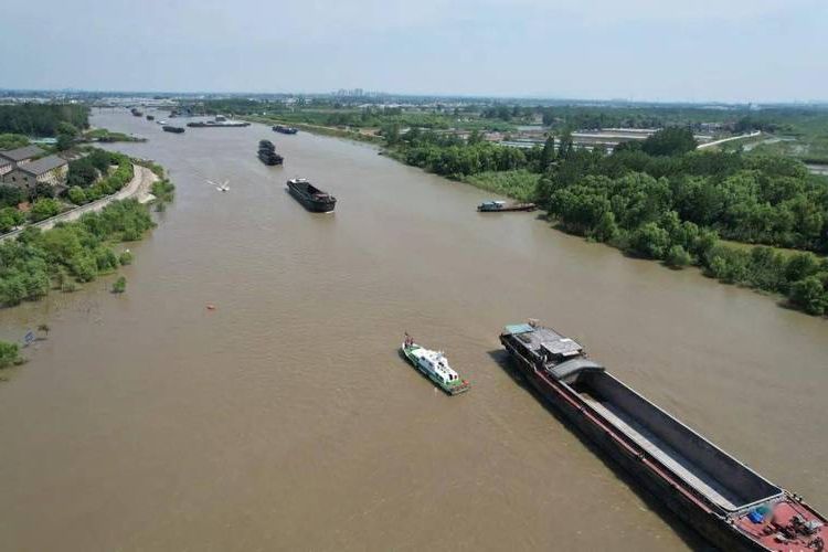 江陵县：长江水运枢纽下的疫情破防与围堵