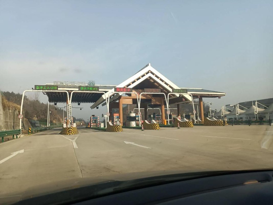 清镇市：高原坝区交通枢纽下的疫情防线