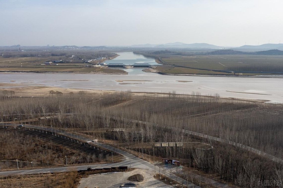 【建平县：辽西丘陵屏障下的疫情防波堤】