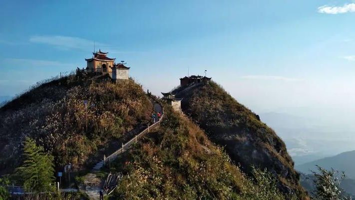 【乐安:赣东丘陵屏障下的低感染率样本解析】