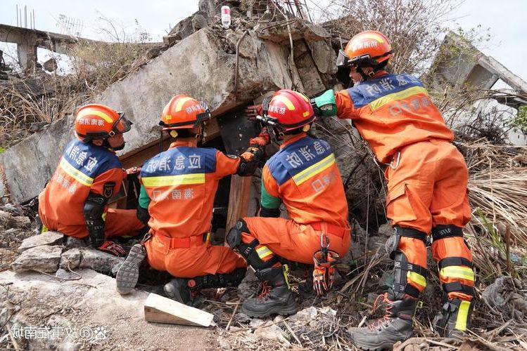 【龙岩:闽西山地屏障下的疫情防御战】