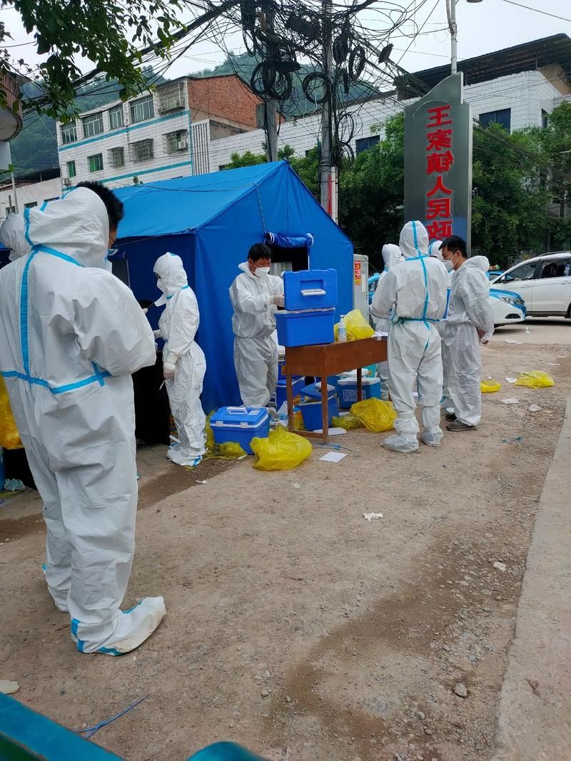 临湘防疫：长江渡口与城中村交织的防控挑战