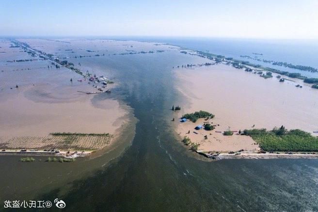 横山:黄土高原沟壑间的疫情防波堤