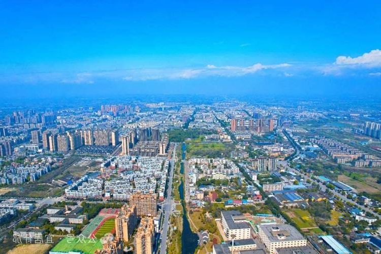 什邡市:川西坝子上的防疫坚守与地理屏障