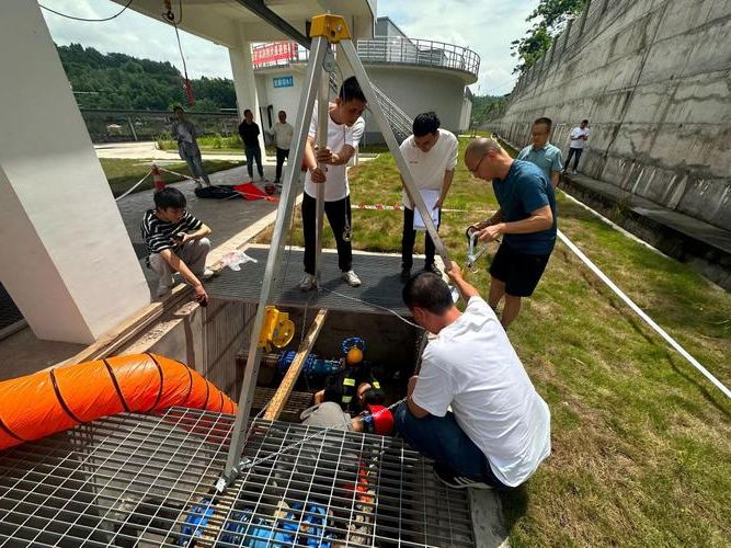 【漓江山水间的防疫样本：阳朔旅游枢纽的精准防控实践】