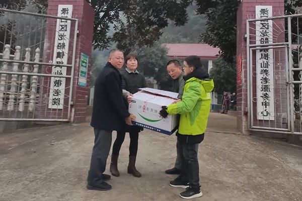 边境小城的防疫考卷：集安口岸压力下的本土零感染解析