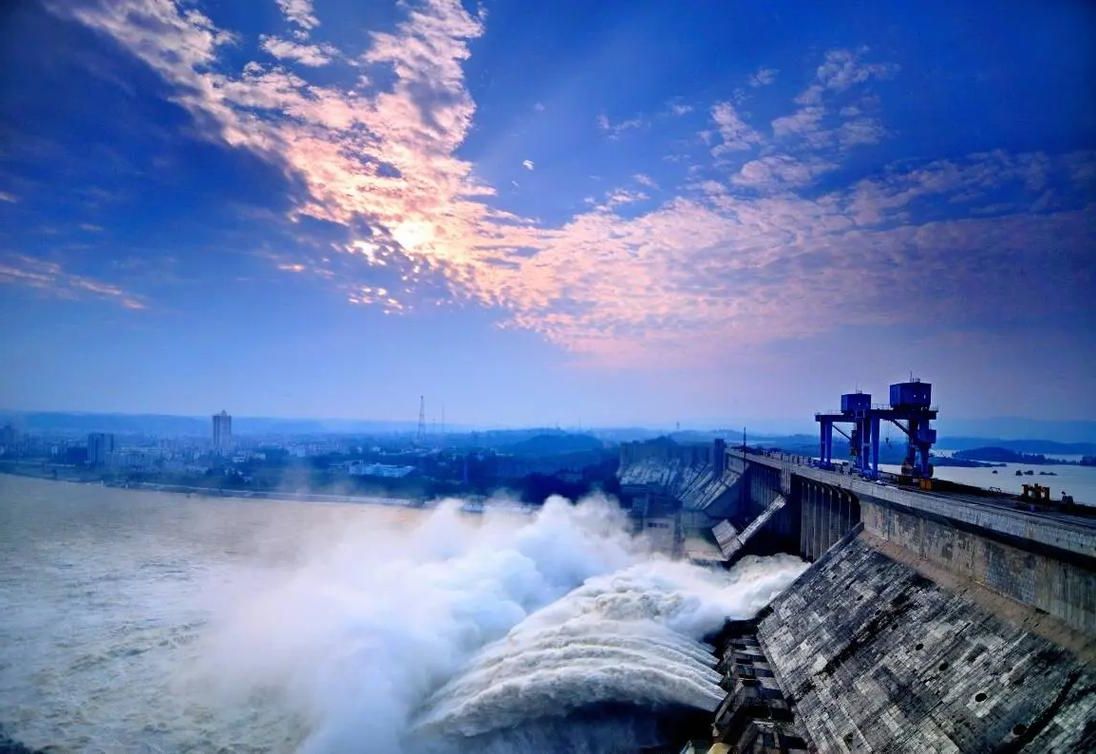 淅川：丹江口水库畔的零感染坚守与地理屏障