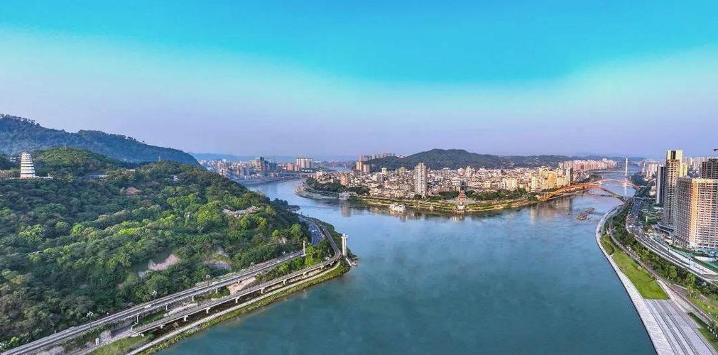 【翠屏区：三江交汇处的防疫破口与地理屏障】