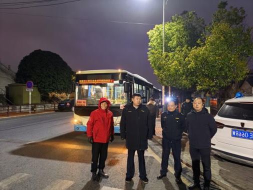 雪峰屏障下的邵阳：交通枢纽的疫情承压与破防