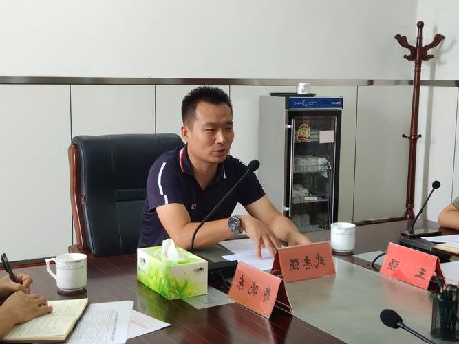 【白云矿区：草原工业飞地如何构筑疫情防线？_36032】