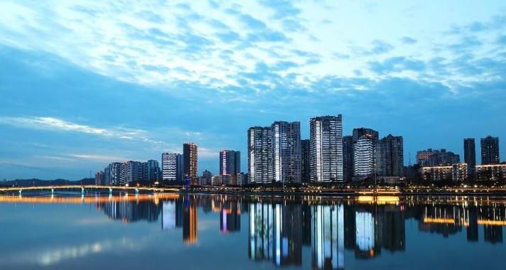 简阳：成都东翼枢纽的疫情防线与破防时刻