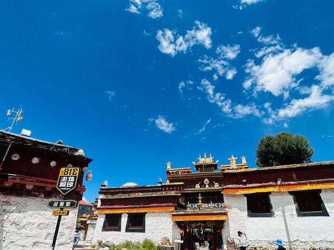 高原小城的防疫坚守：炉霍县零感染背后的地理屏障_26600