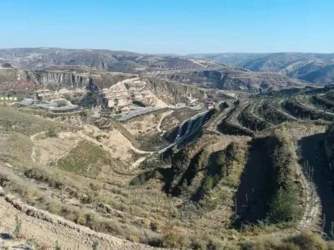 【子洲：黄土沟壑间的疫情防线与破防时刻_78624】