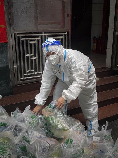 前进区疫情观察：城中村结构如何成为病毒传播放大器？