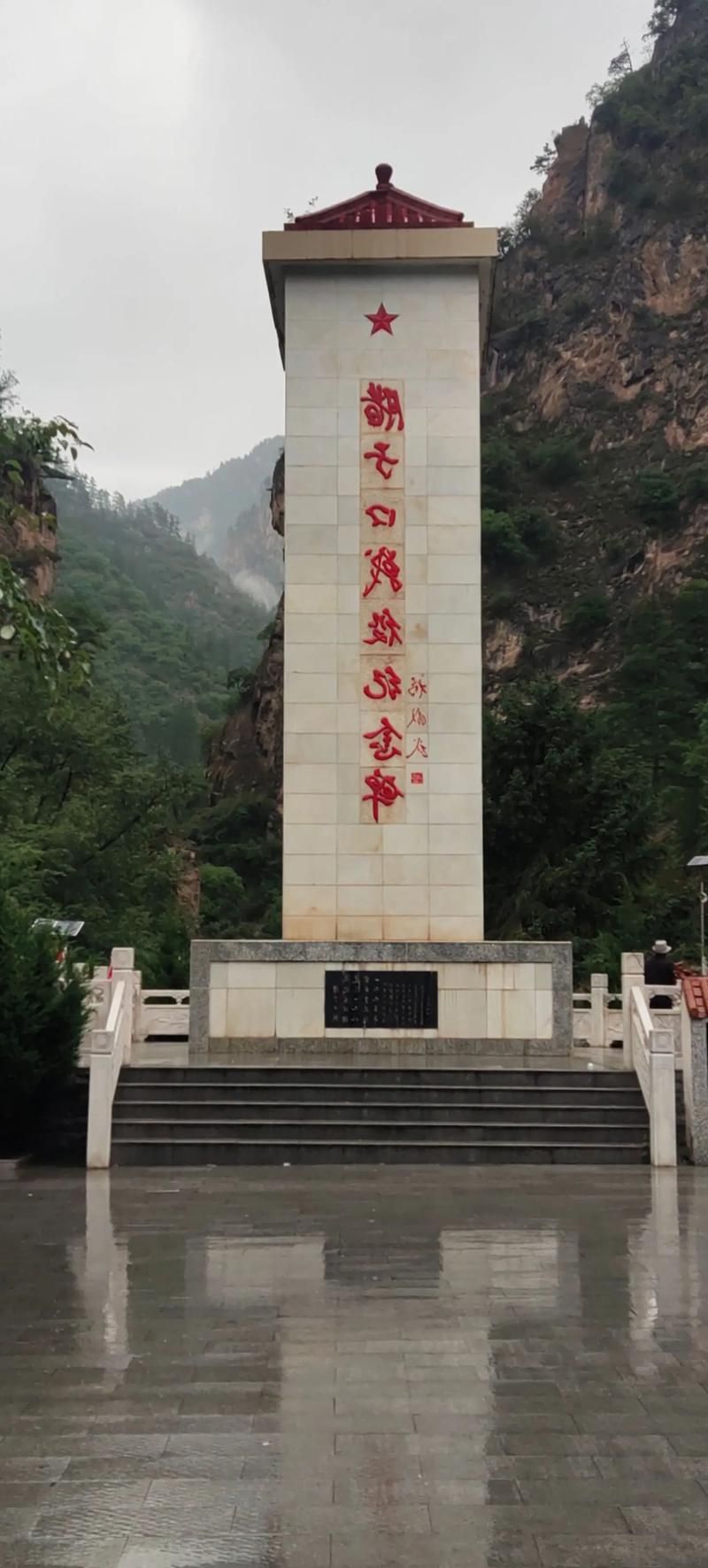 迭部：高原峡谷间的零感染坚守与物理防线