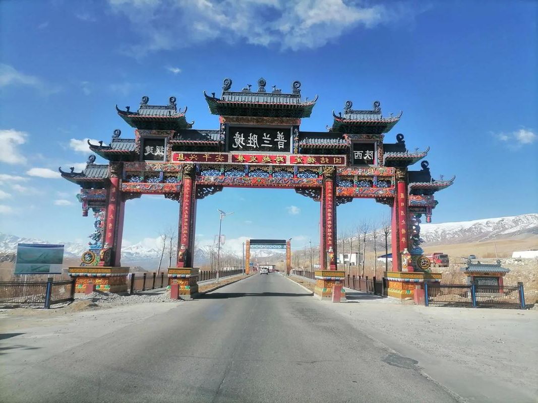 普兰县：高原地理屏障下的零感染坚守