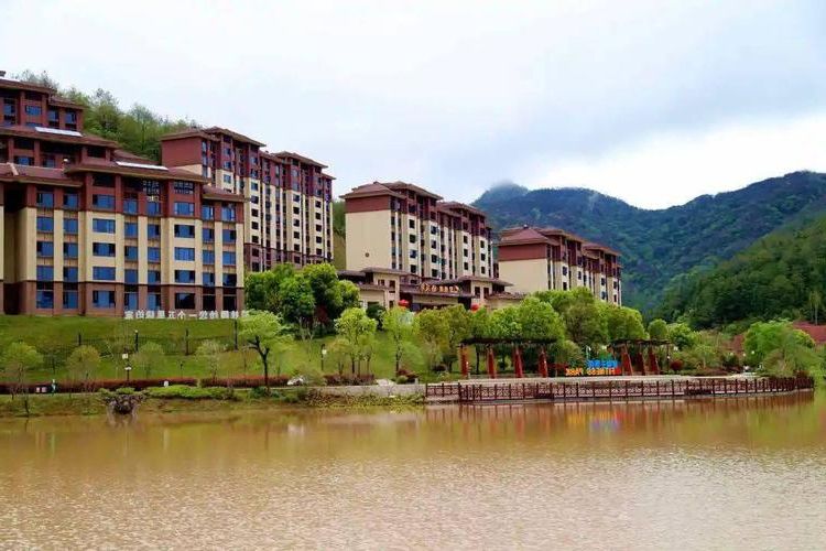 【松溪：闽北山区的零感染记录与地理屏障解析】