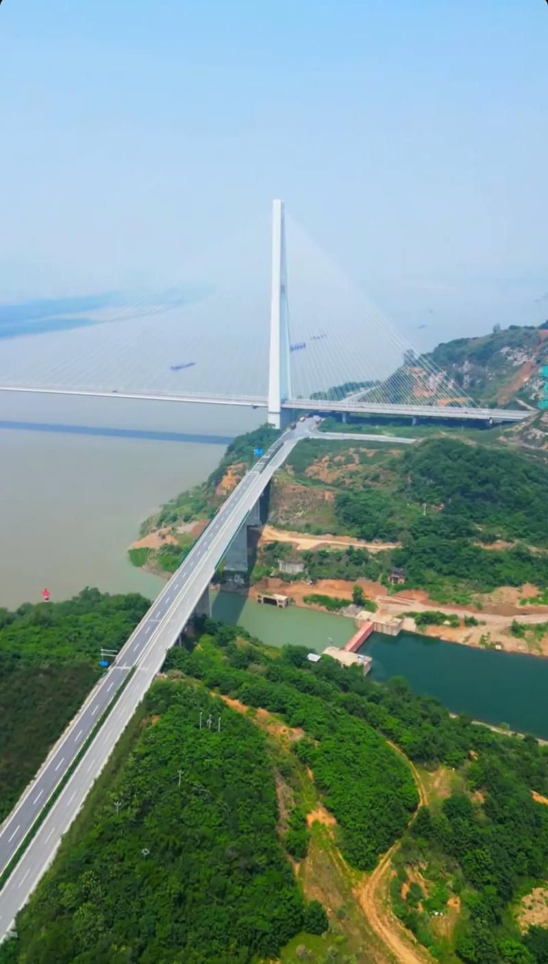 武穴：长江港口枢纽的常态化防疫压力测试