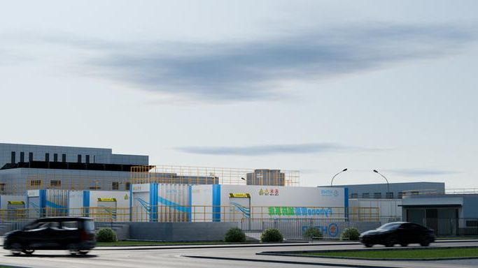 赤坎区：半岛咽喉的防疫破局与地理屏障