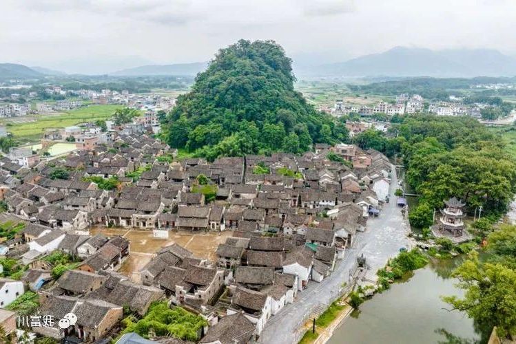 富川：三省通衢下的疫情破防与地理围困