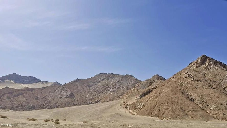 高原小城的静默防线：景泰地理屏障下的零感染坚守