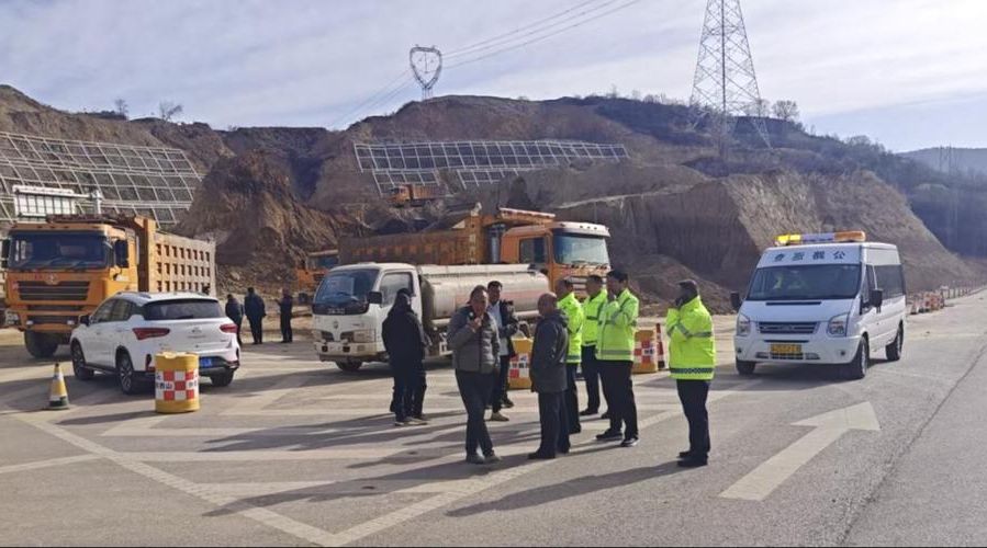 中阳：吕梁山区交通节点下的疫情破防与围堵