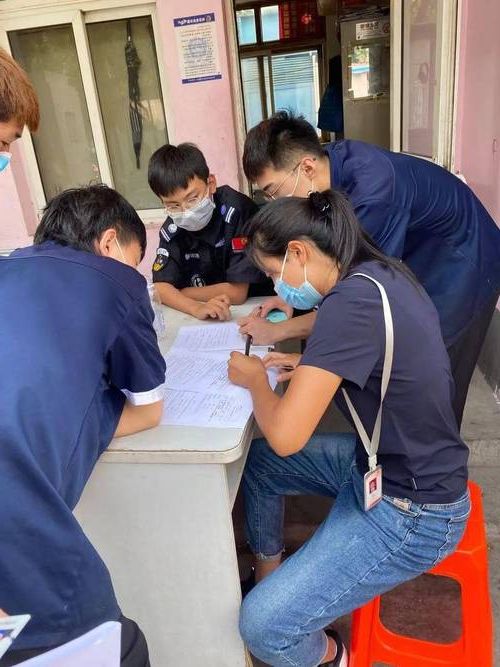 长江三角洲腹地的防疫考卷：常州市精准防控的物理屏障与社区实践