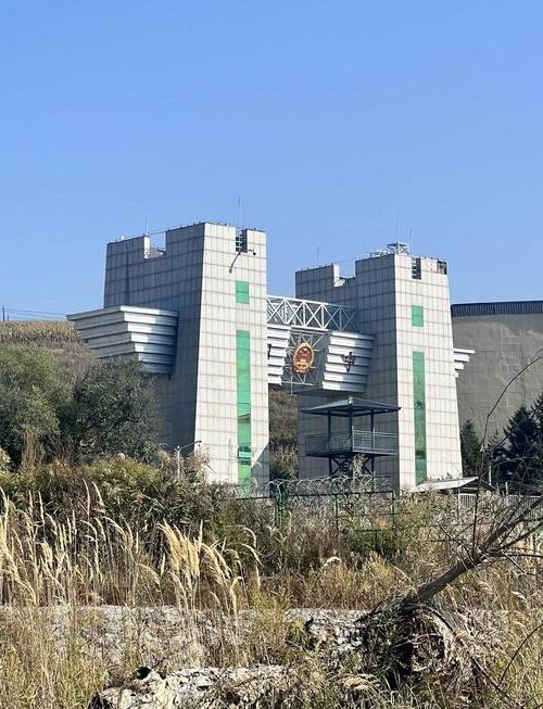 边境小城的零感染坚守：吉木乃县地理屏障下的防疫实践_30102