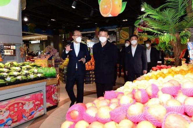 浦东新区：国际枢纽下的疫情防线与数据波动